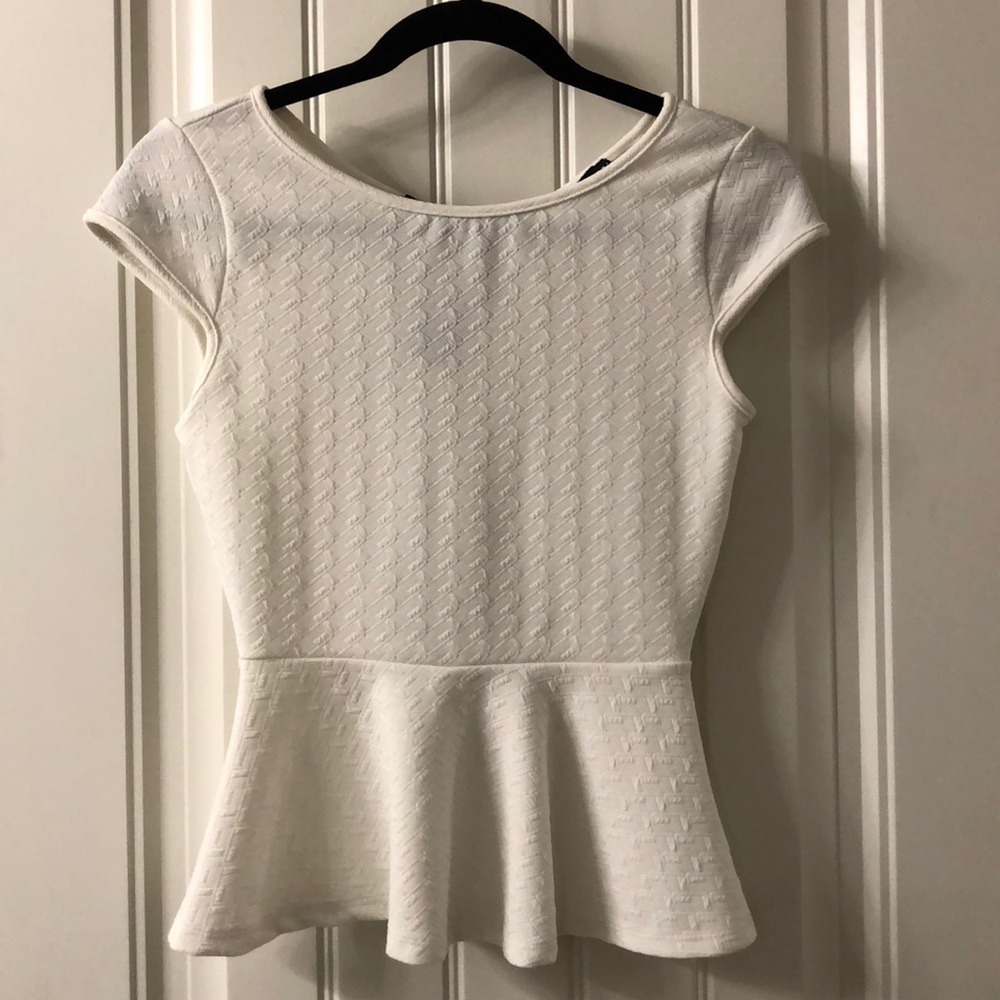 •Dressy top•